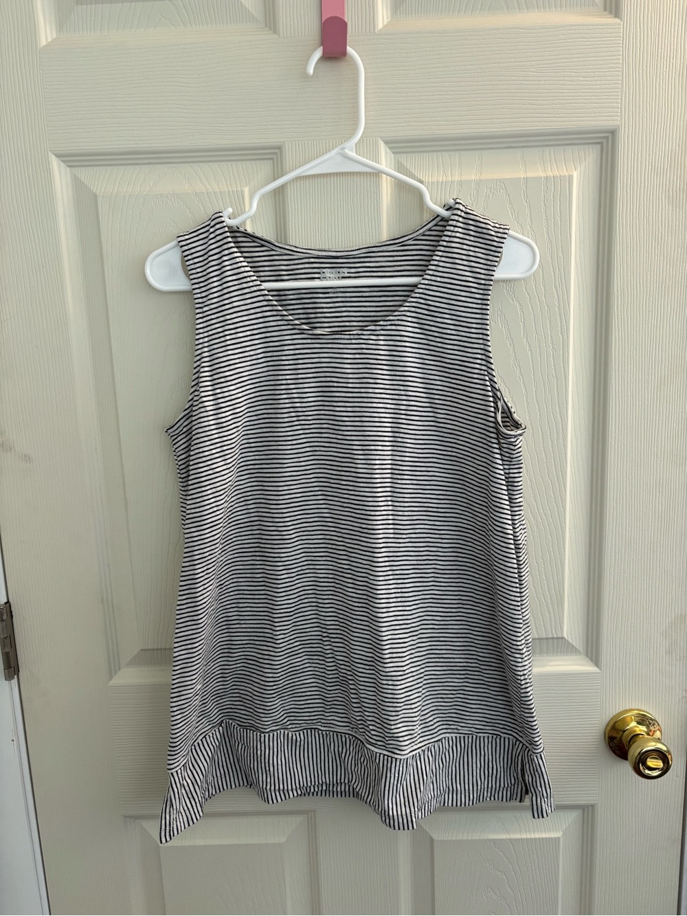Lands' End Black & White Striped Sleeveless Tank M